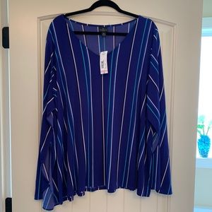 Worthington Women’s Plus 2X. Blue stripe